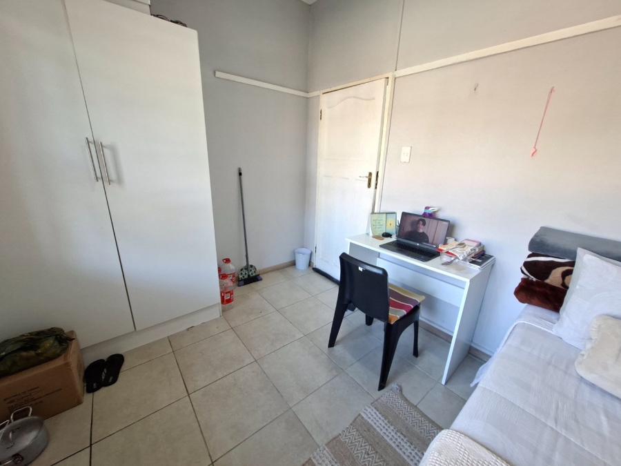 6 Bedroom Property for Sale in Park West Free State